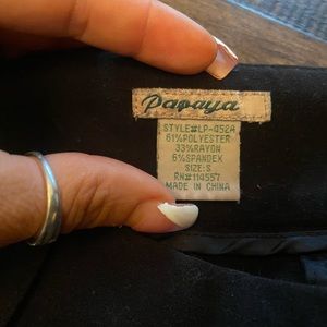 Black dress pants. Good condition